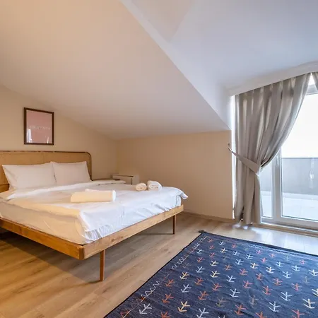 דירה Bosphorus Bliss - Stunning 6br Dublex Penthouse