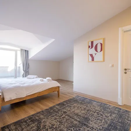 Bosphorus Bliss - Stunning 6br Dublex Penthouse דירה איסטמבול