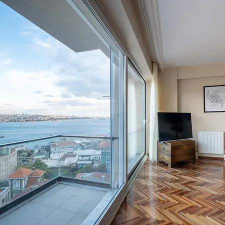 Bosphorus Bliss - Stunning 6br Dublex Penthouse 아파트